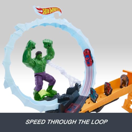 Spider-Man & Hulk Smash Down Playset with 1 Die-Cast Superstar Speeders Vehicle