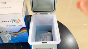 Mini Refrigerator for Drinks