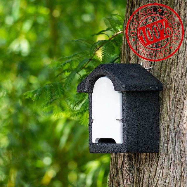 CJ Wildlife Bat Box – Bat Houses – WoodStone Black Wood Composite – Insulated Roosting Shelter – 4.1kg