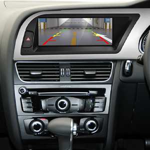 Text reads 'Wireless / Wired Carplay', 'Wireless/Wired Android Auto', 'Support Mirrorlink'. Three-panel demonstration of car infotainment system connectivity options.