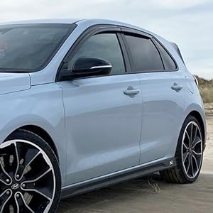 Auto Clover Wind Deflector Rear